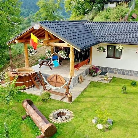 Hotel Casa Axa Paraul Carjei Zewnętrze zdjęcie