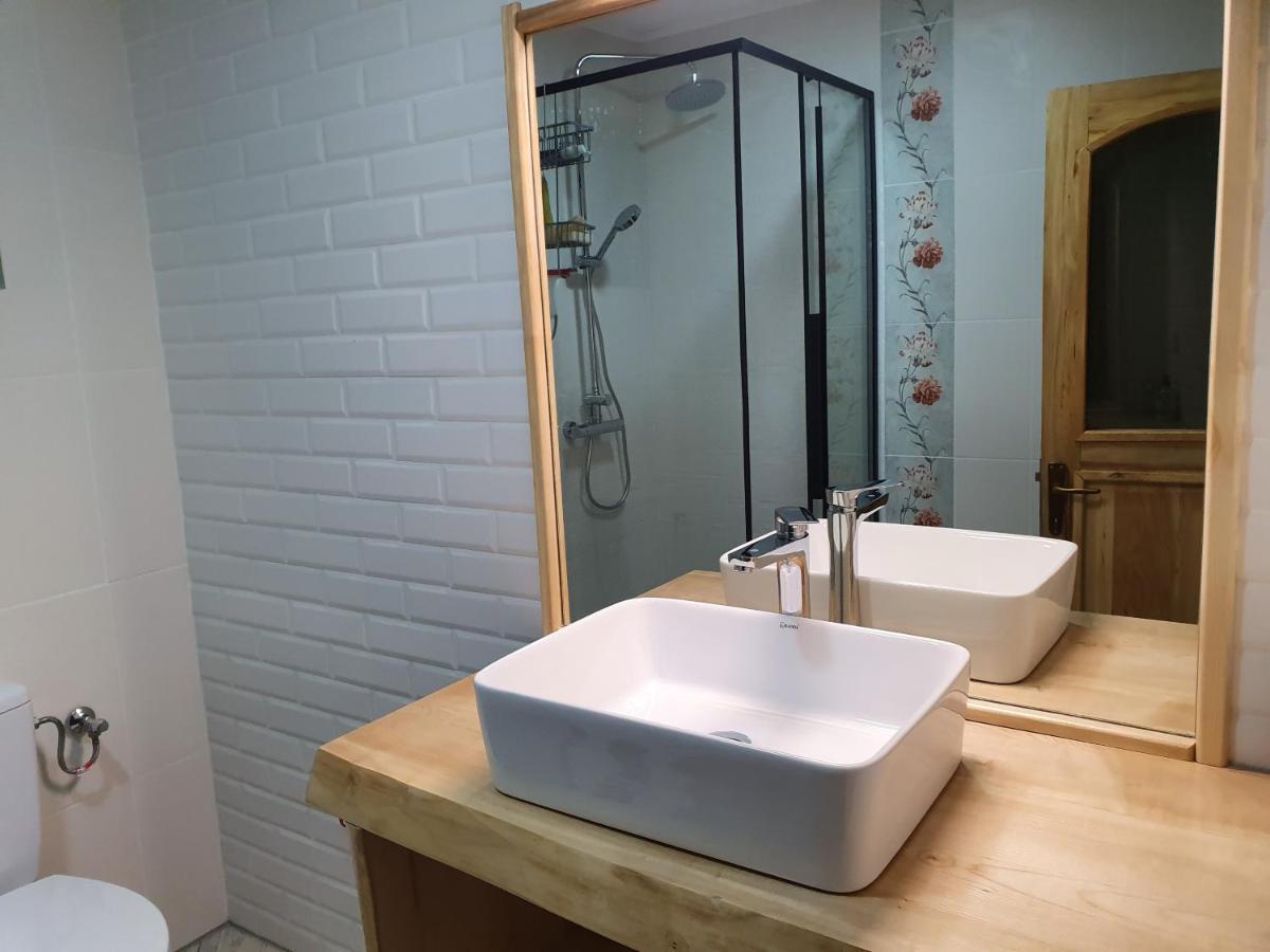 Hotel Casa Axa Paraul Carjei Zewnętrze zdjęcie